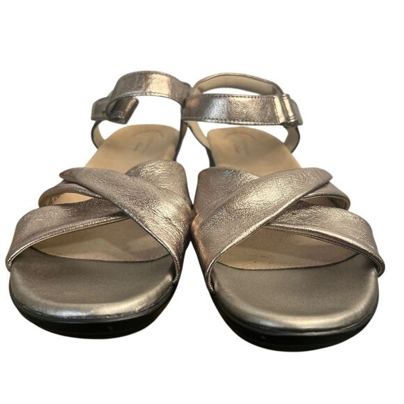 Clarks Loomis Chloe Sandal Womens 10M Metallic Faux Leather Comfort Shoes - Picture 2 of 6
